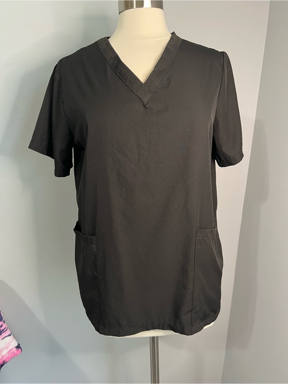 Unbranded Black Size M Black Scrub Top Short Sleeves